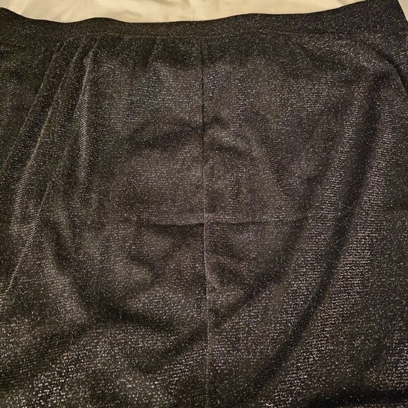 TORRID At The Knee black Glitter Knit Cinched Bodycon Skirt SIZE 26 new year - Picture 10 of 11